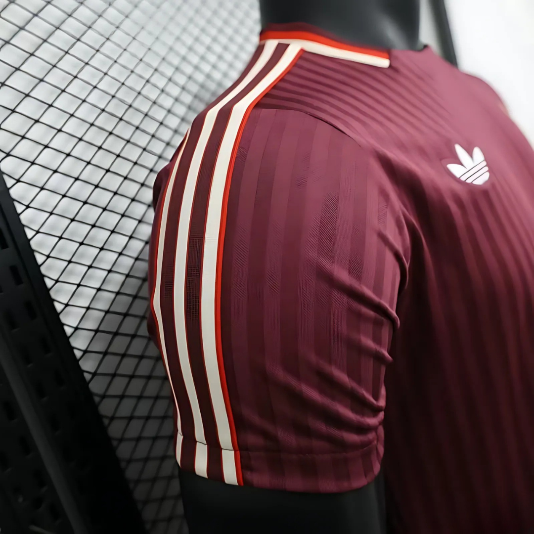 Camiseta Bayern Múnich 25/26 Retro Red Specials
