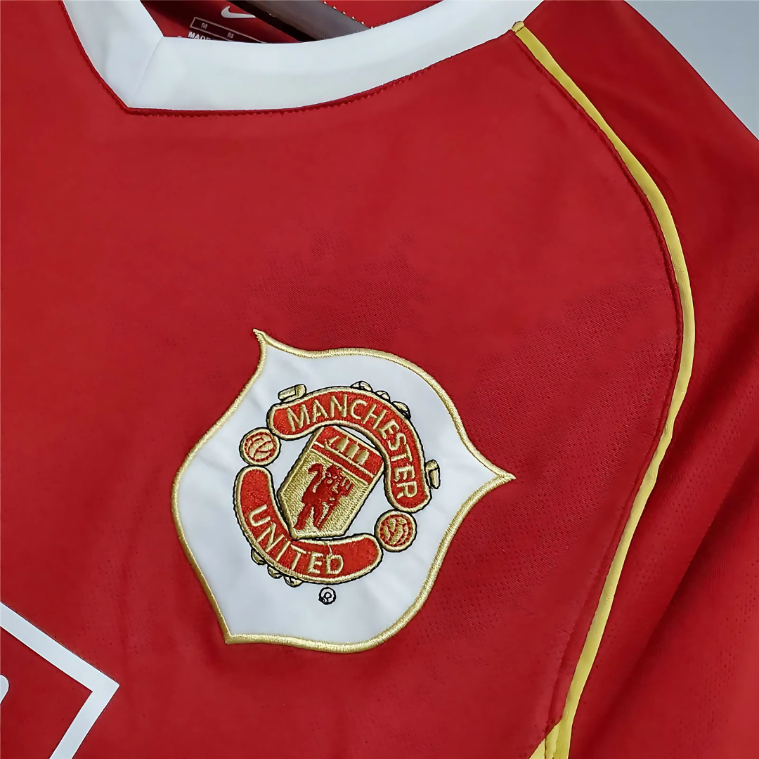 Camiseta Retro Manchester United 06/07 Local