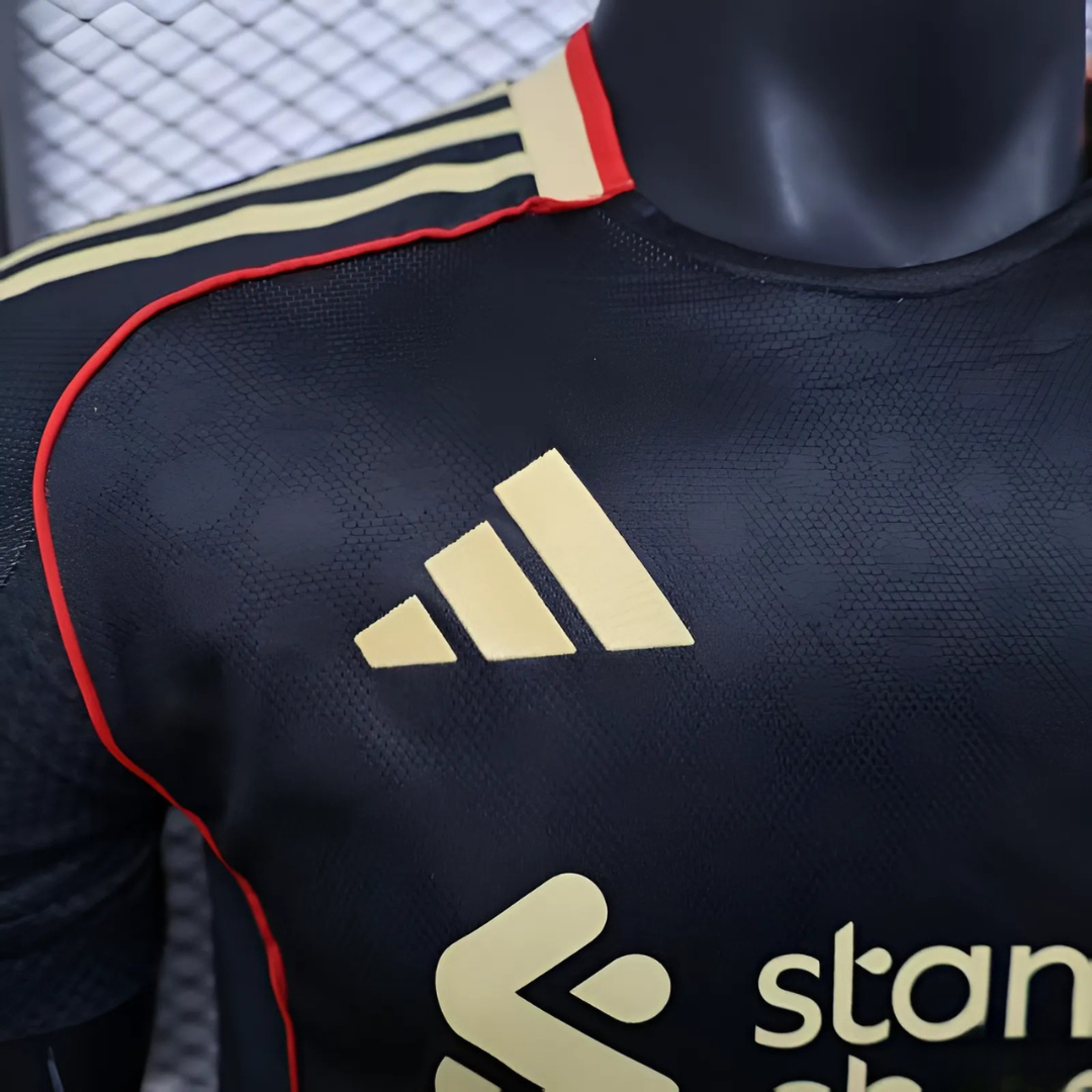 Camiseta Liverpool 25/26 Dark Concepts
