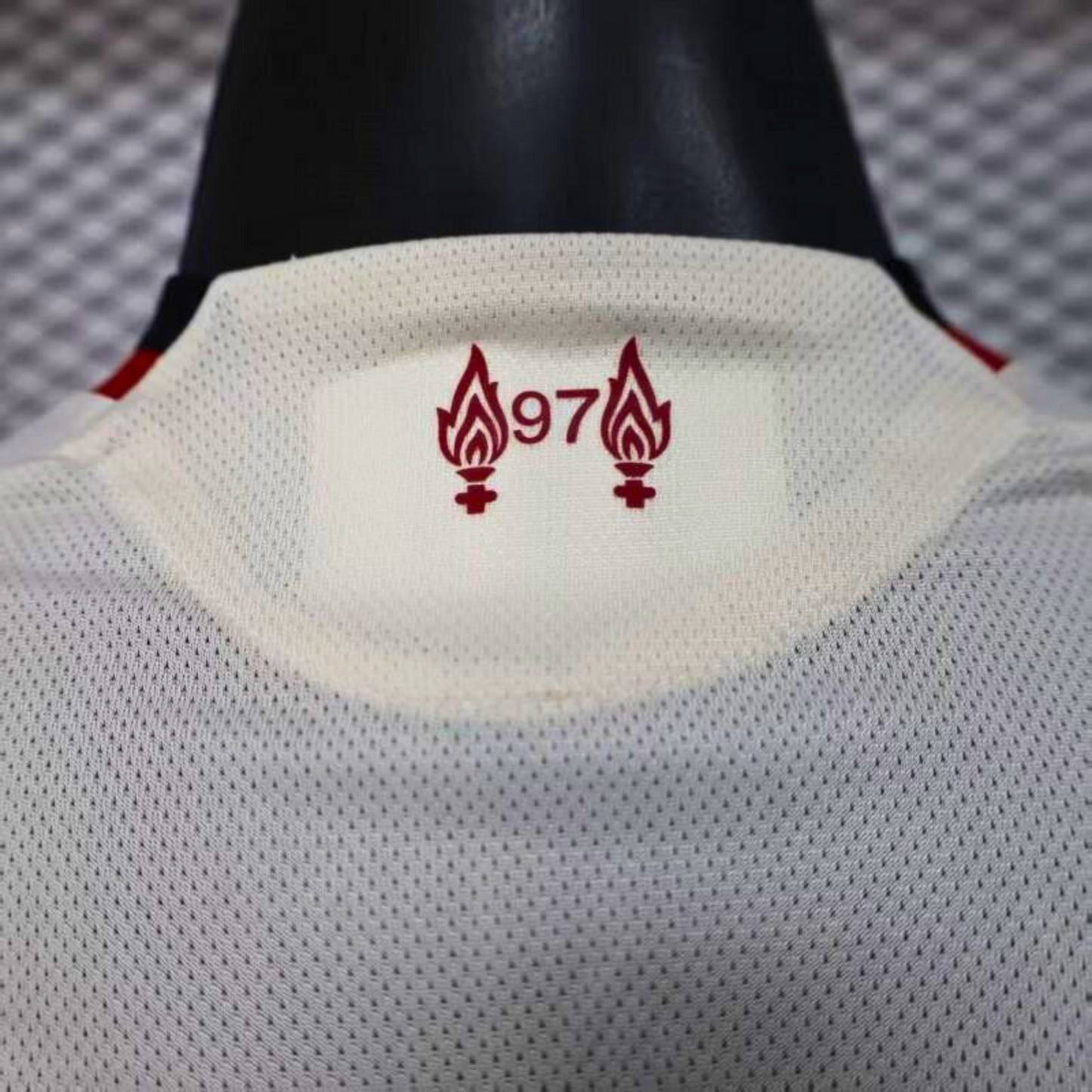 Camiseta Liverpool 25/26 Visitante