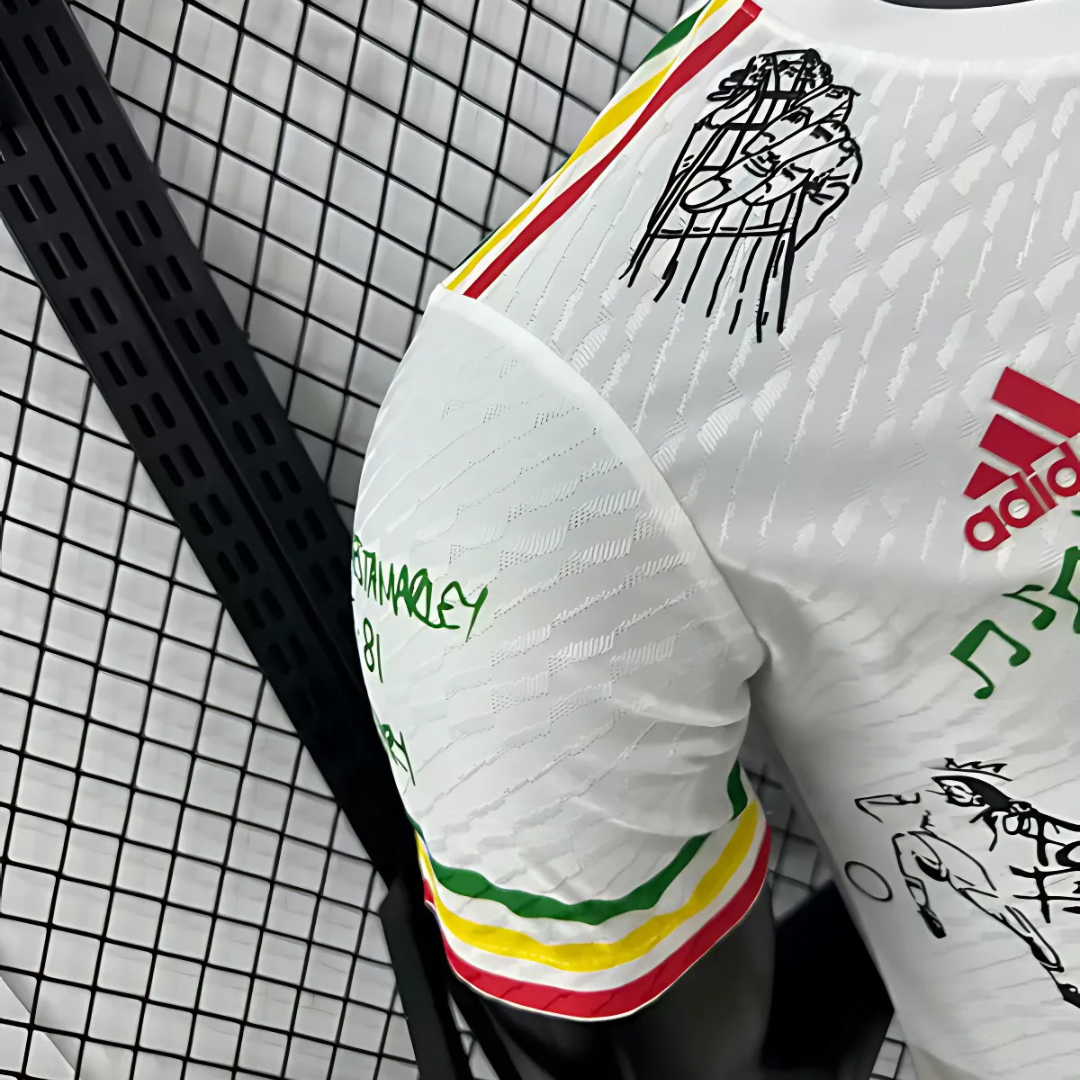 Camiseta Ajax 25/26 Edición Especial Bob Marley Blanca