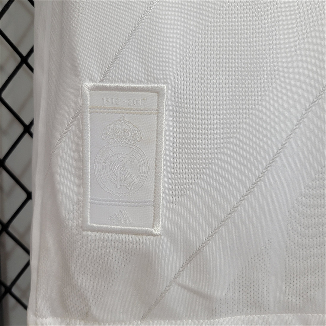 Camiseta Retro Real Madrid 17/18 Local