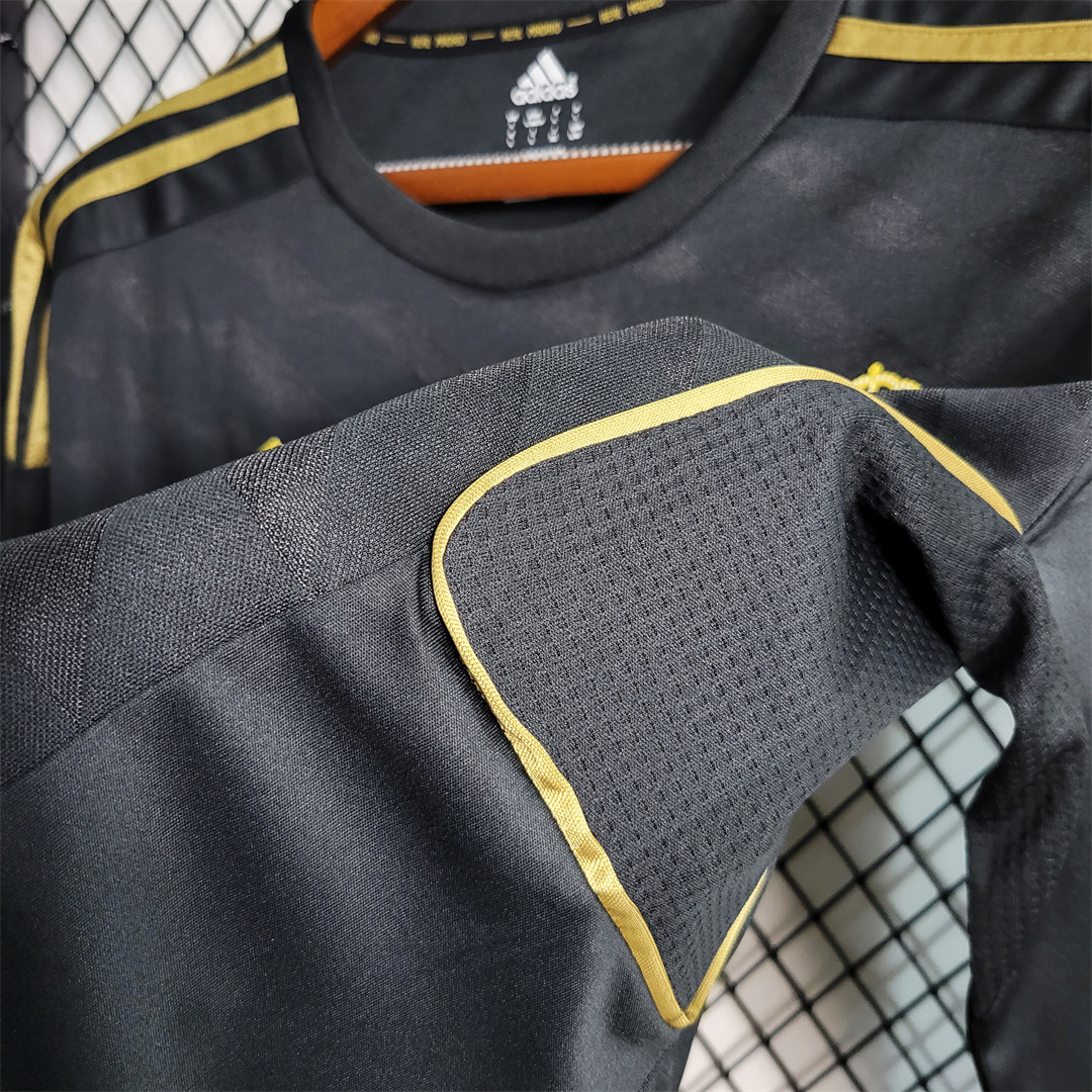 Camiseta Retro Real Madrid 11/12 Visitante