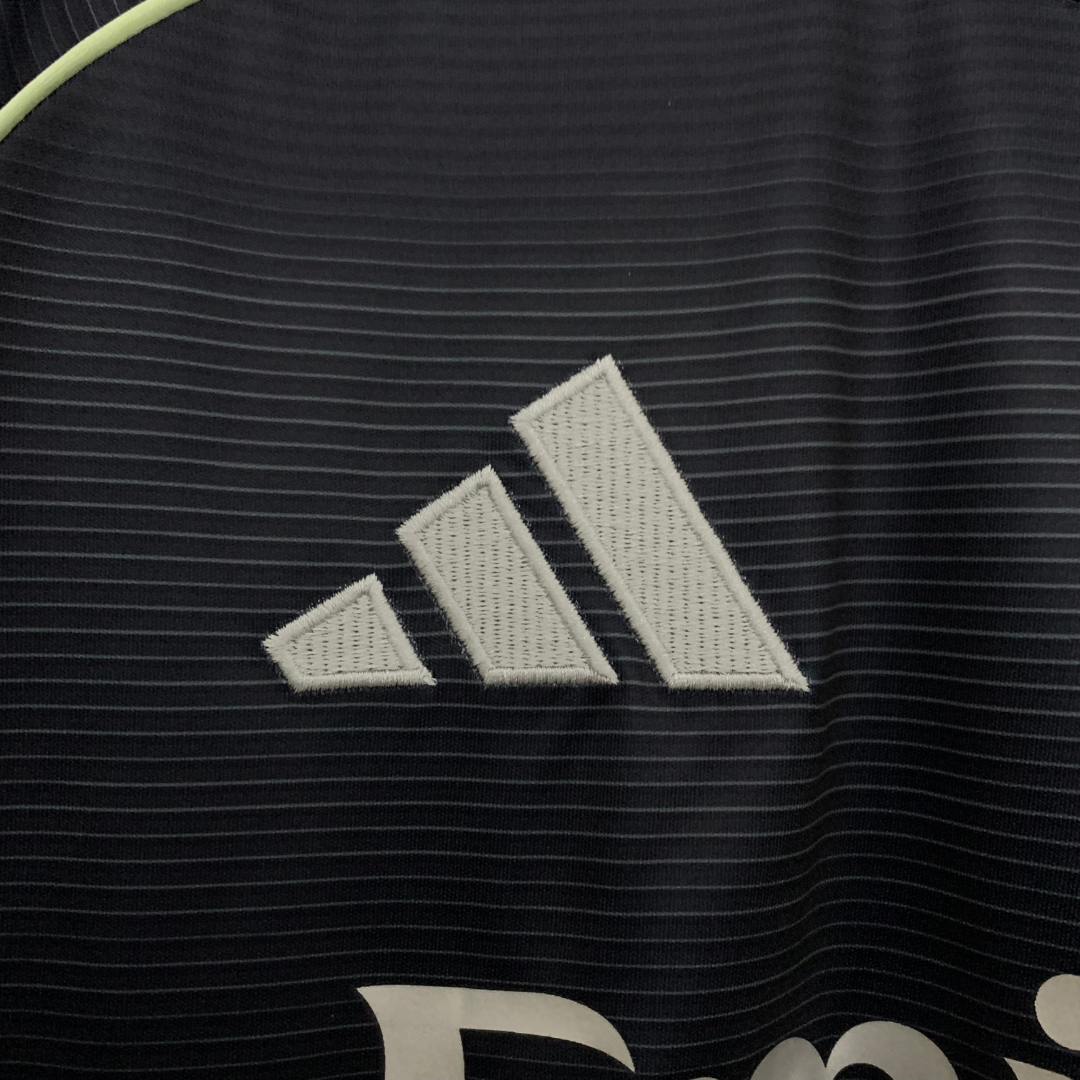 Camiseta Real Madrid 25/26 Visitante