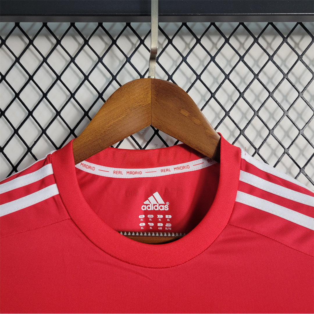 Camiseta Retro Real Madrid 11/12 Alternativa