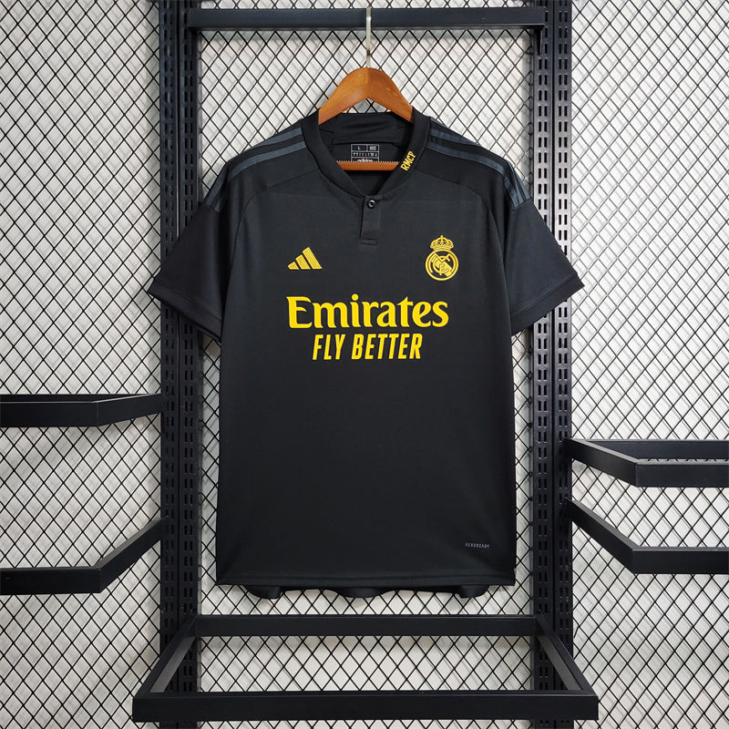 Camiseta Retro Real Madrid 23/24 Alternativa
