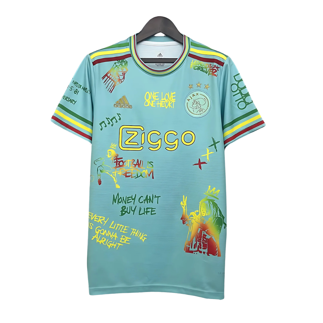 Camiseta Ajax 25/26 Edición Especial Bob Marley Celeste