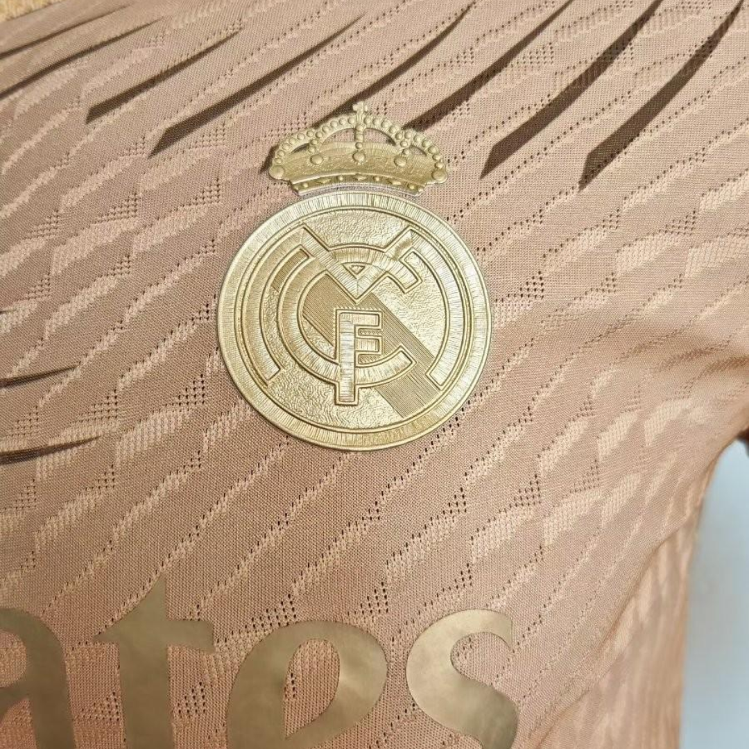 Camiseta Real Madrid 24/25 Golden Edition