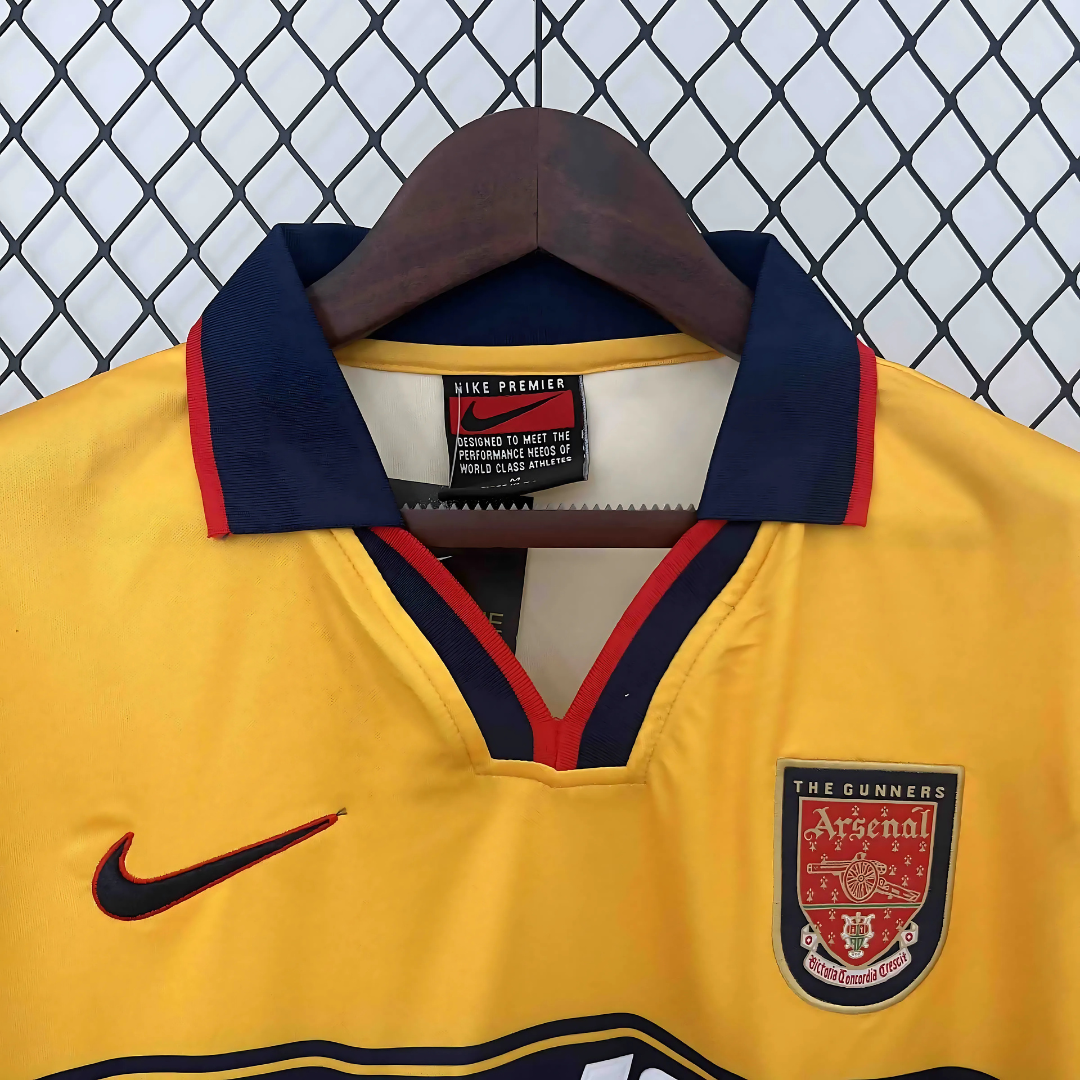 Camiseta Retro Arsenal 97/99 Visita