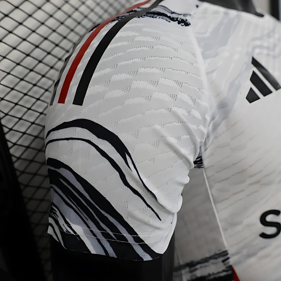 Camiseta Manchester United 25/26 White Marble Specials