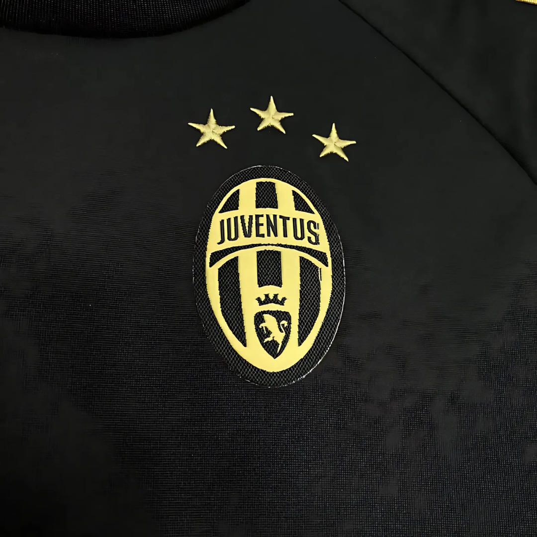 Camiseta Retro Juventus 15/16 Tercera