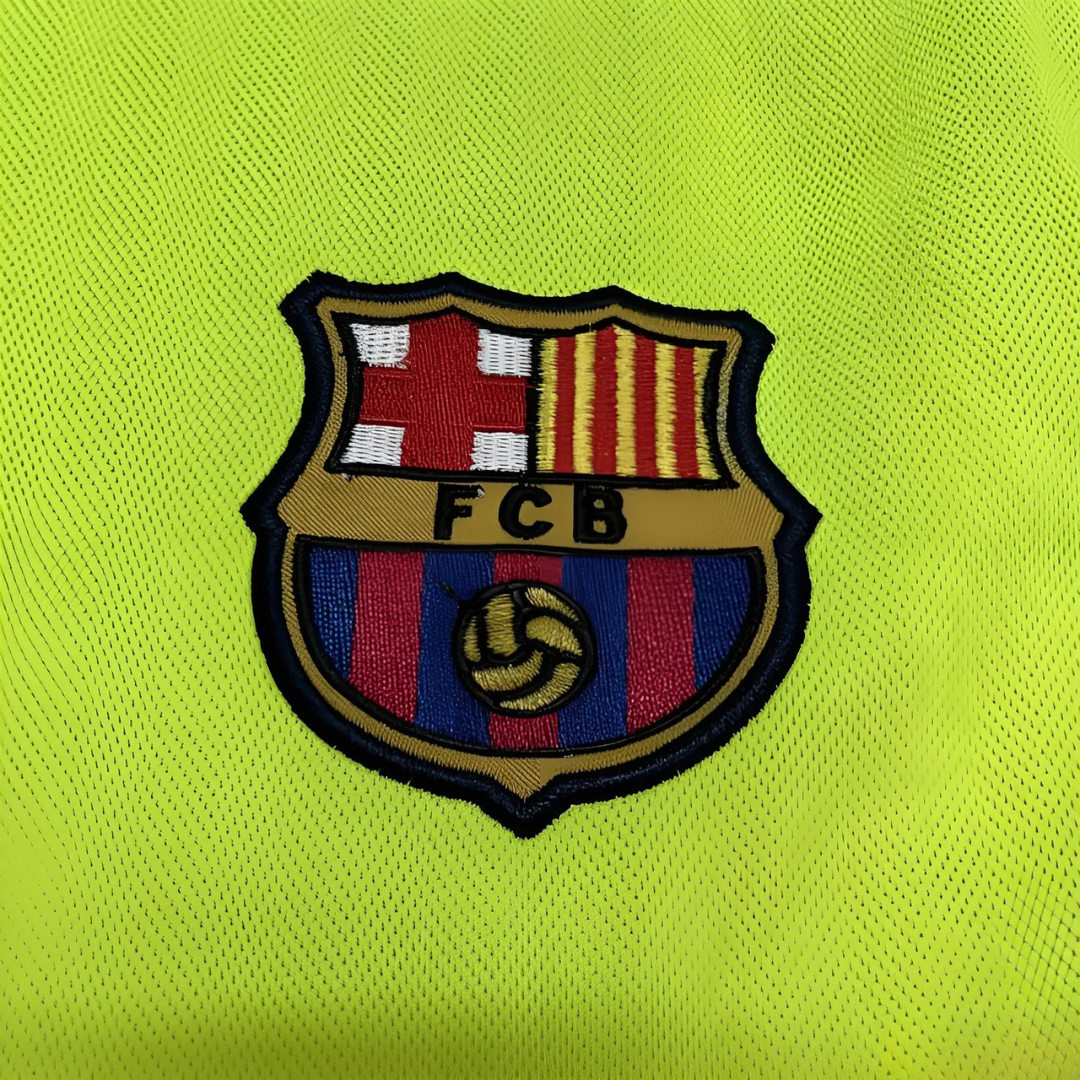 Camiseta Retro FC Barcelona 05/06 Visita