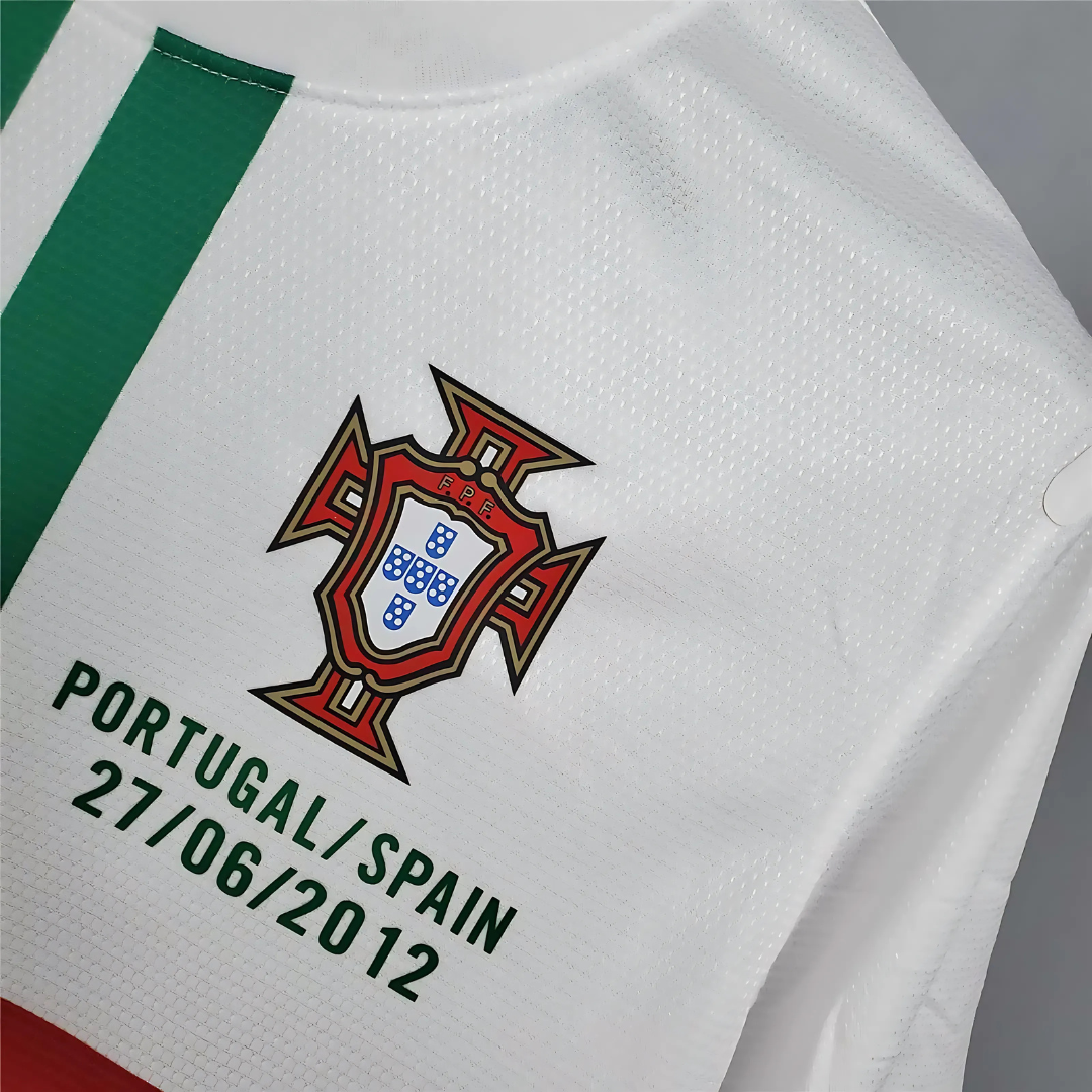 Camiseta Retro Portugal 2012 Visita