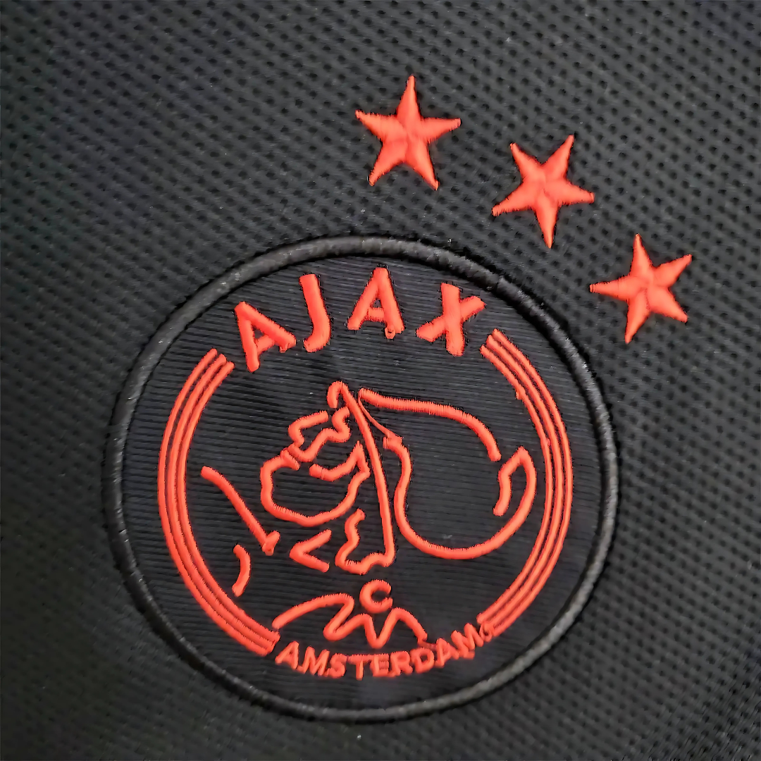 Camiseta Retro Ajax 21/22 Edición Bob Marley