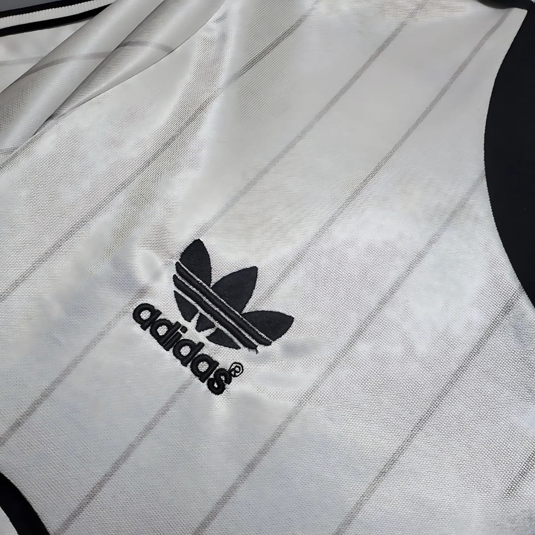 Camiseta Retro Manchester United 83/84 Visitante