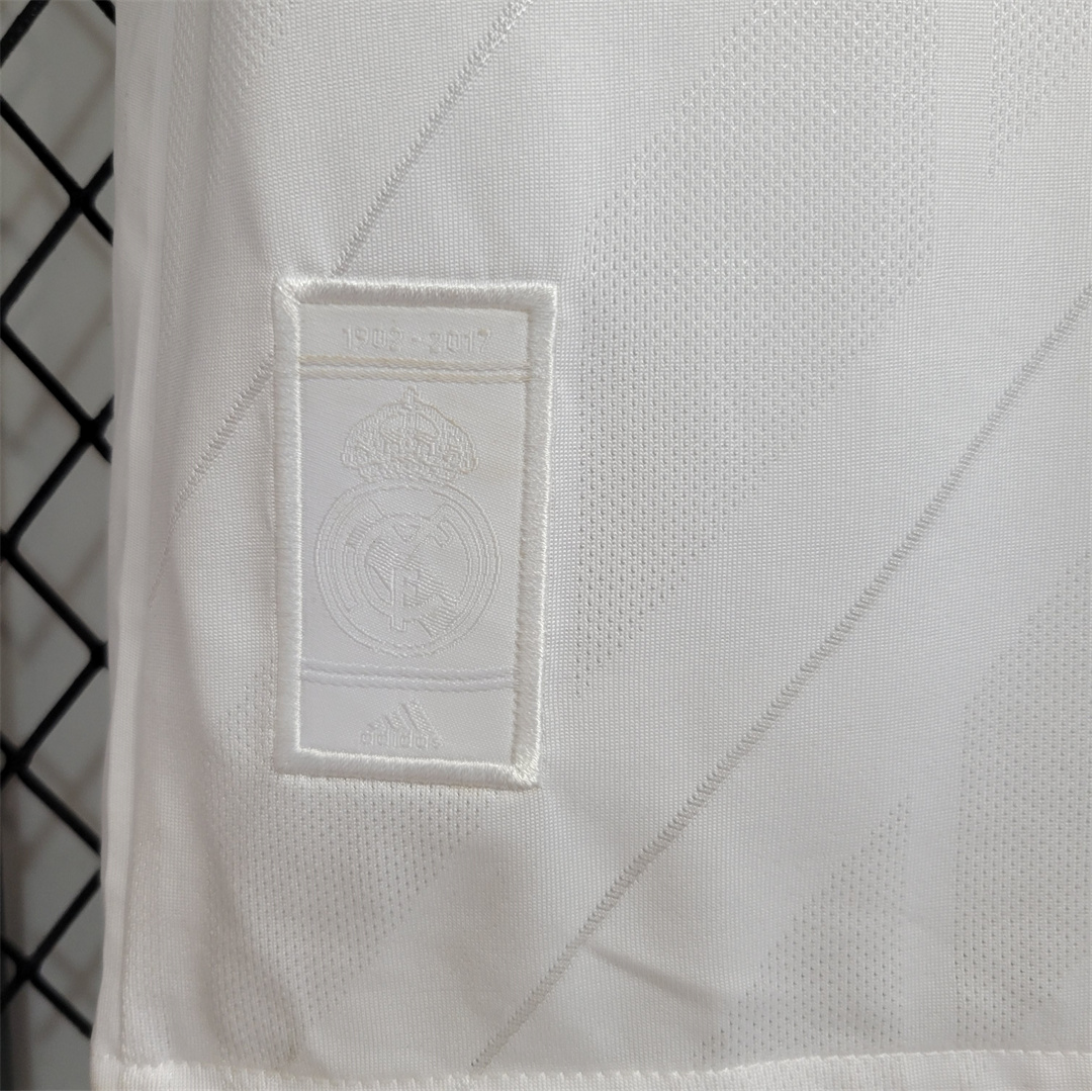 Camiseta Retro Real Madrid 17/18 Local