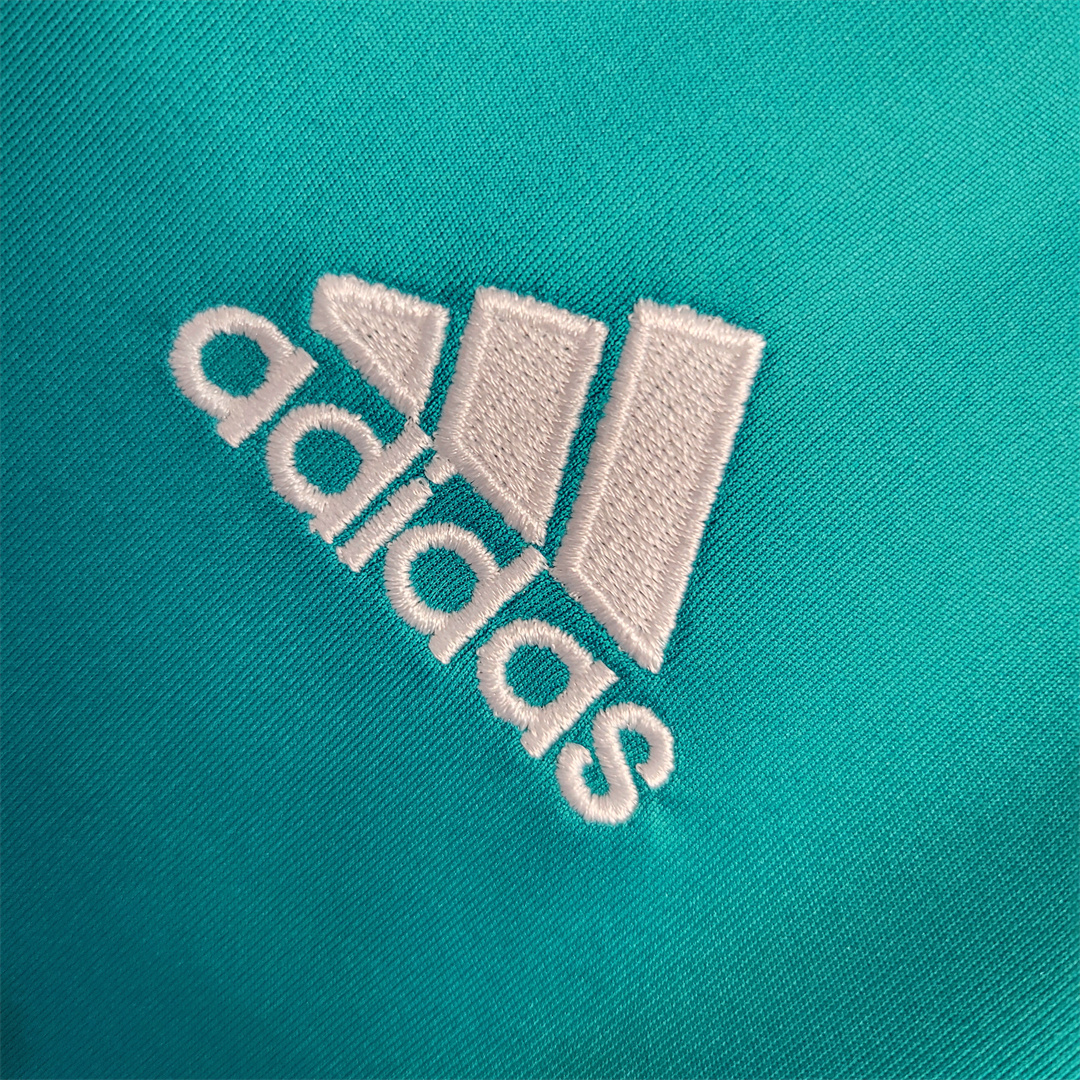 Camiseta Retro Real Madrid 17/18 Alternativa