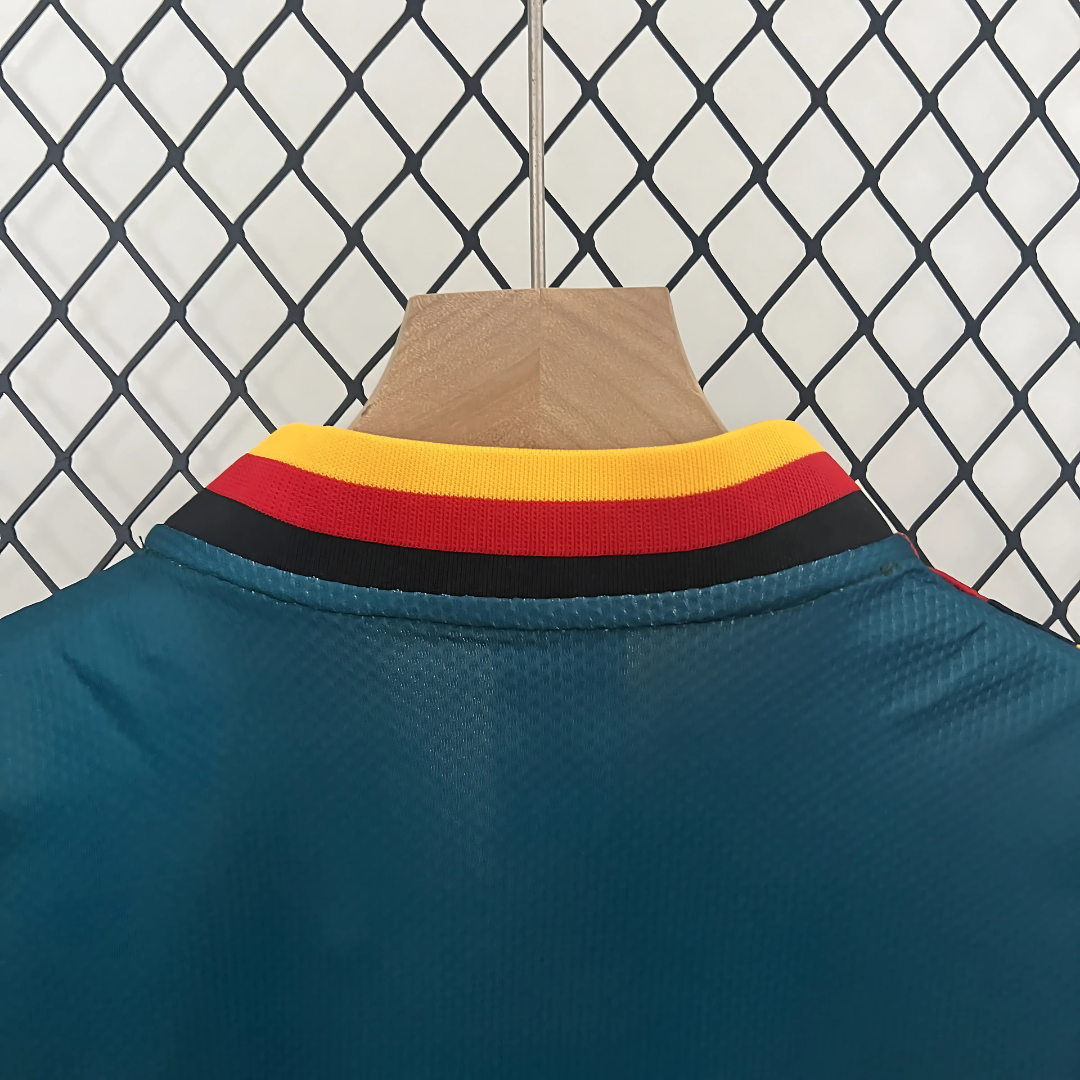 Kit Niños Retro Alemania 1994 Visita