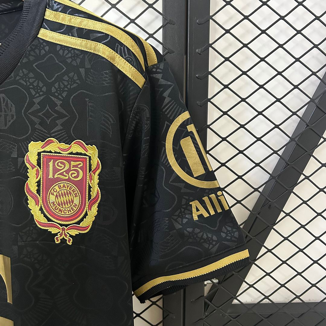 Camiseta Bayern Munich 24/25 Edición 125 Aniversario (Negra)