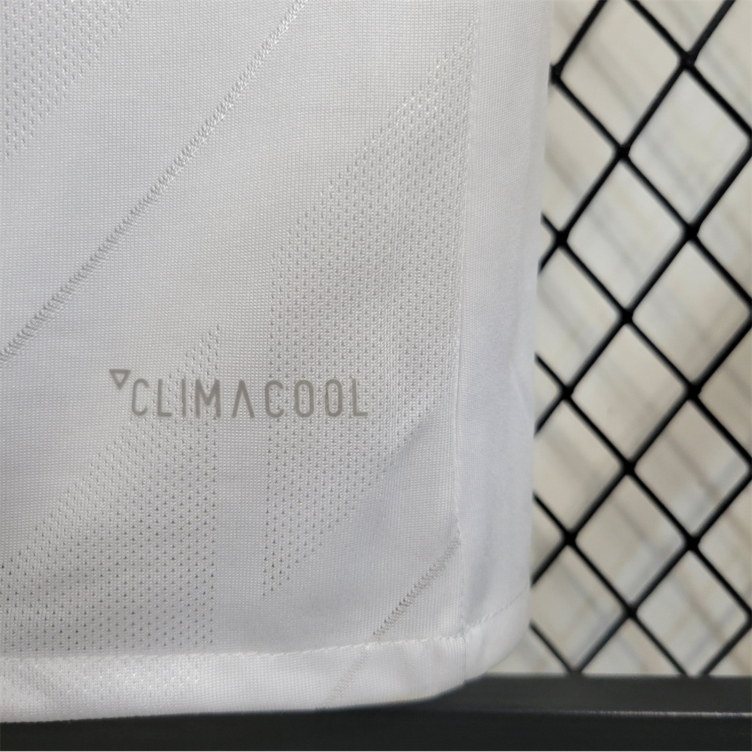 Camiseta Retro Real Madrid 17/18 Local