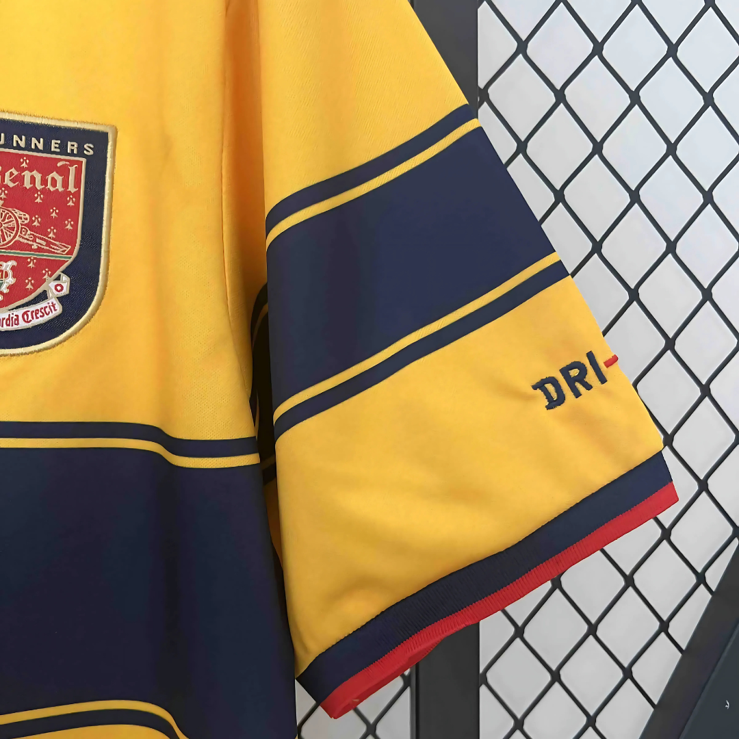 Camiseta Retro Arsenal 97/99 Visita