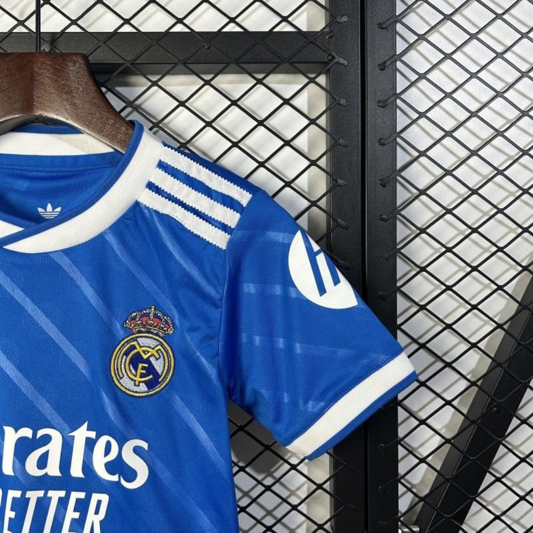 Kit Niños Real Madrid 25/26 Alternativa
