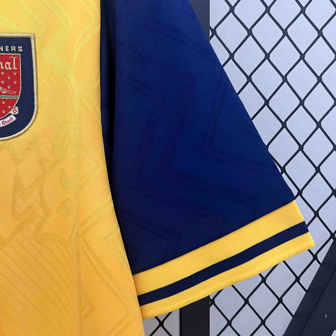 Camiseta Retro Arsenal 96/97 Visita