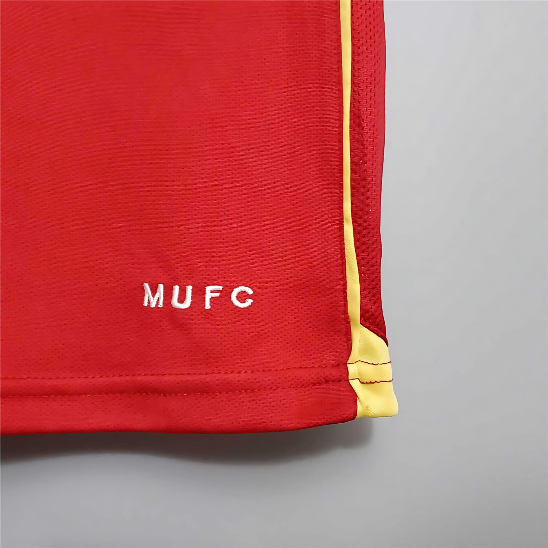 Camiseta Retro Manchester United 06/07 Local