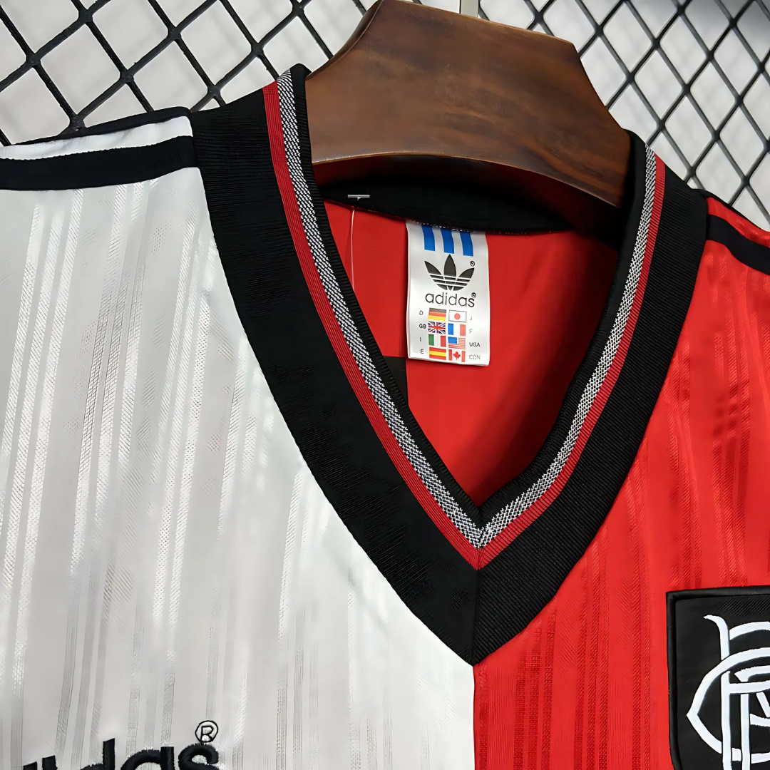 Camiseta Retro Rangers FC 95/96 Visita