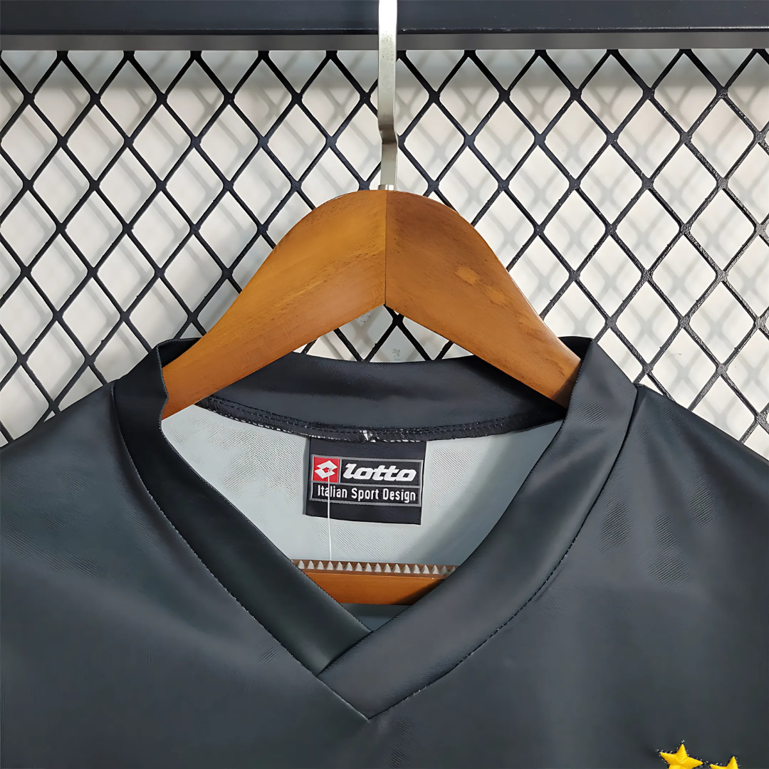 Camiseta Retro Juventus 01/02 Visita