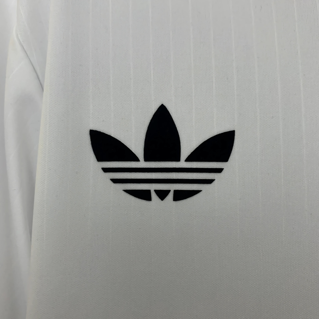 Camiseta Colo Colo 25/26 Edición Especial 100 Aniversario Blanca