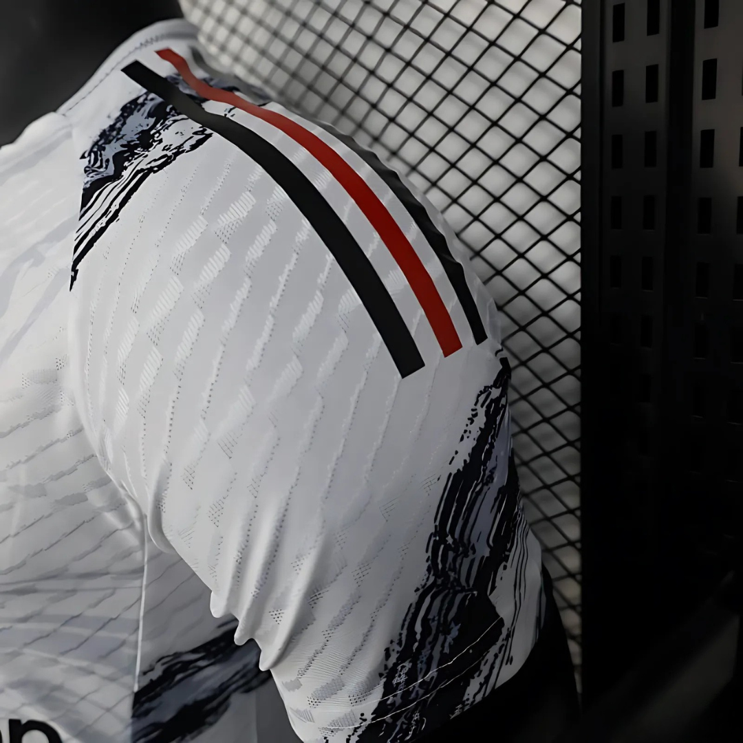 Camiseta Manchester United 25/26 White Marble Specials
