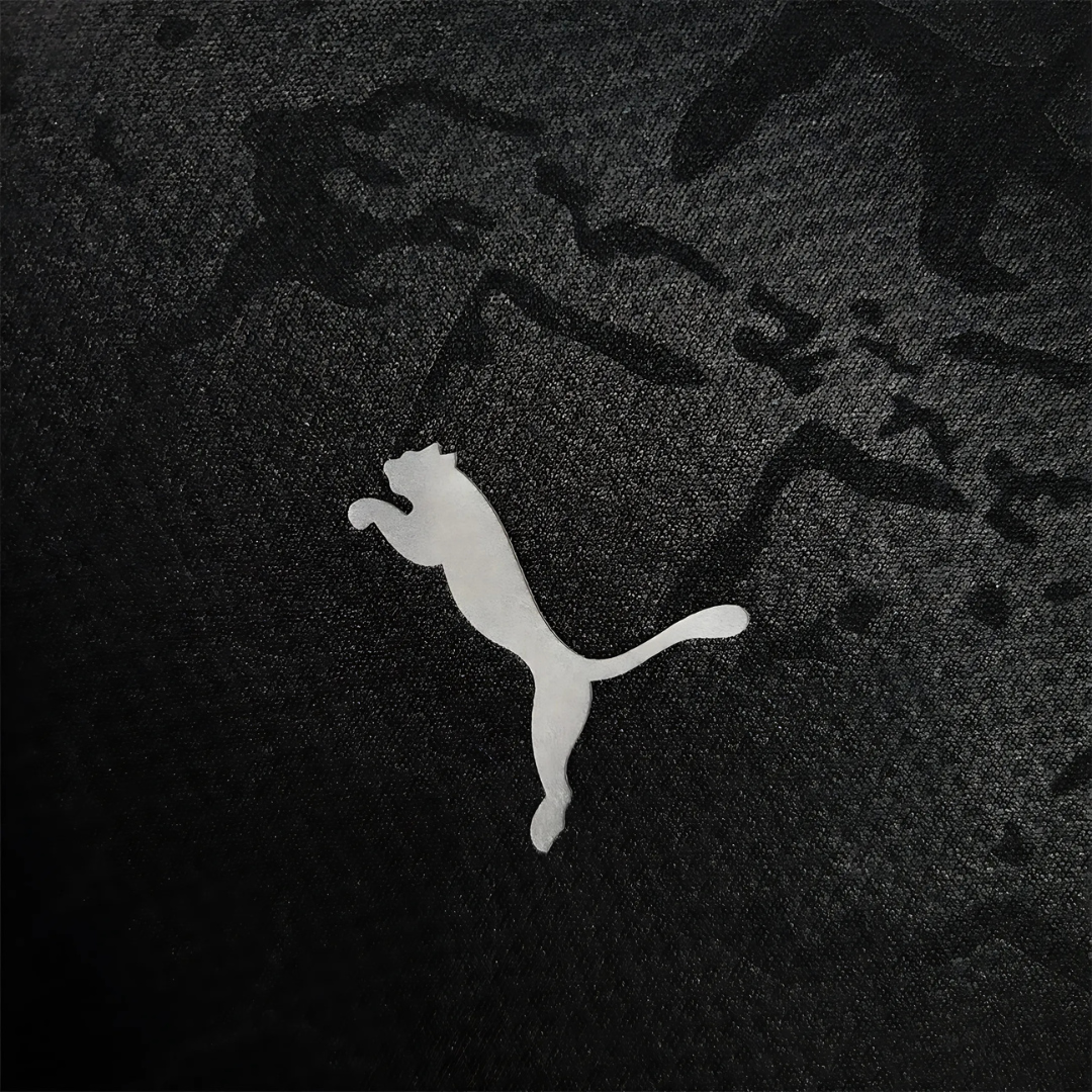 Camiseta Retro Borussia Dortmund 23/24 Blackout Edition