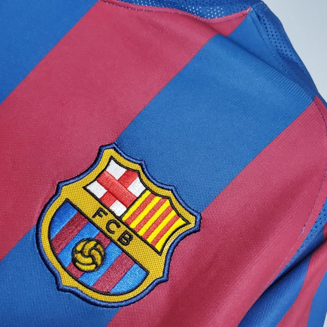 Camiseta Retro FC Barcelona 05/06 Local