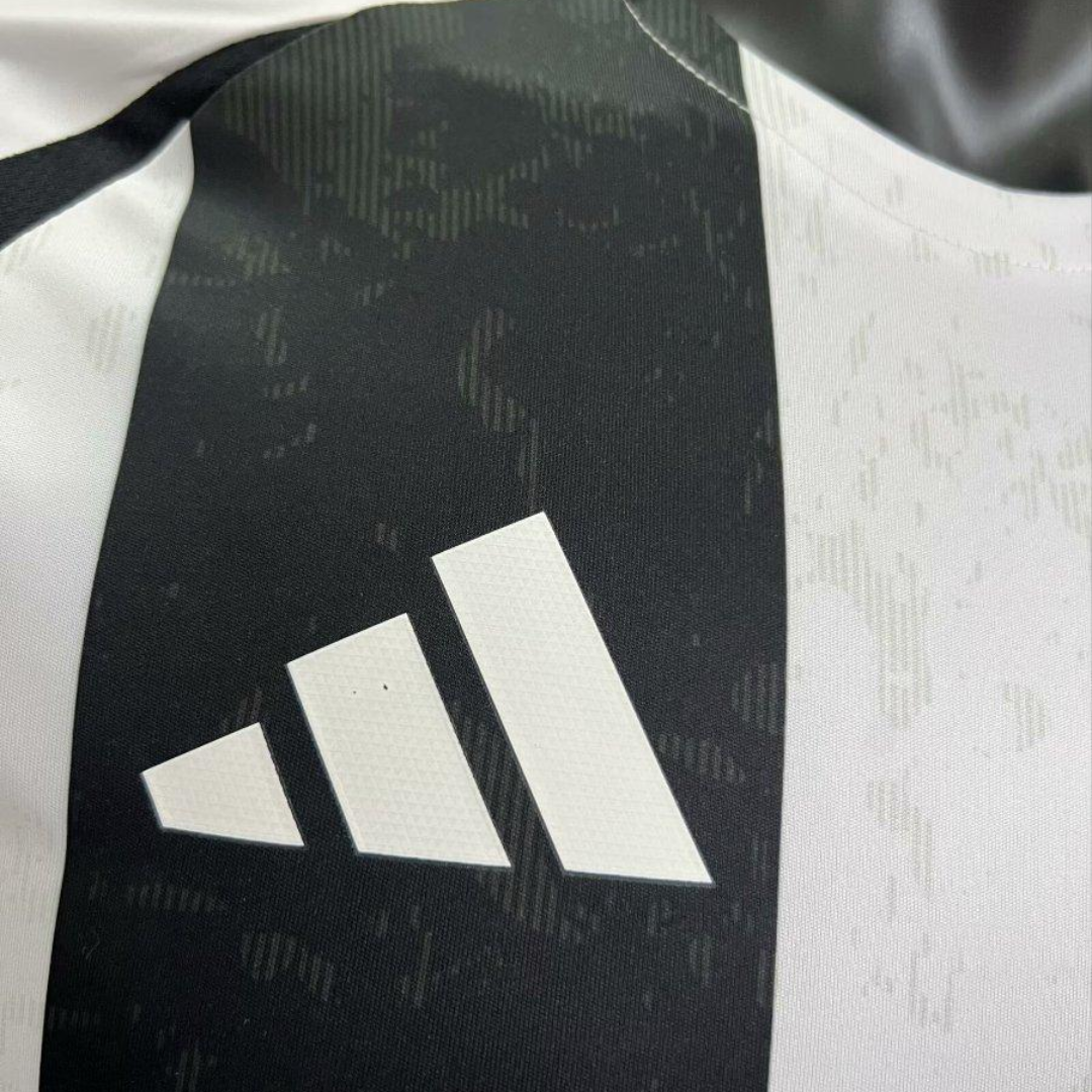 Camiseta Juventus 24/25 Local
