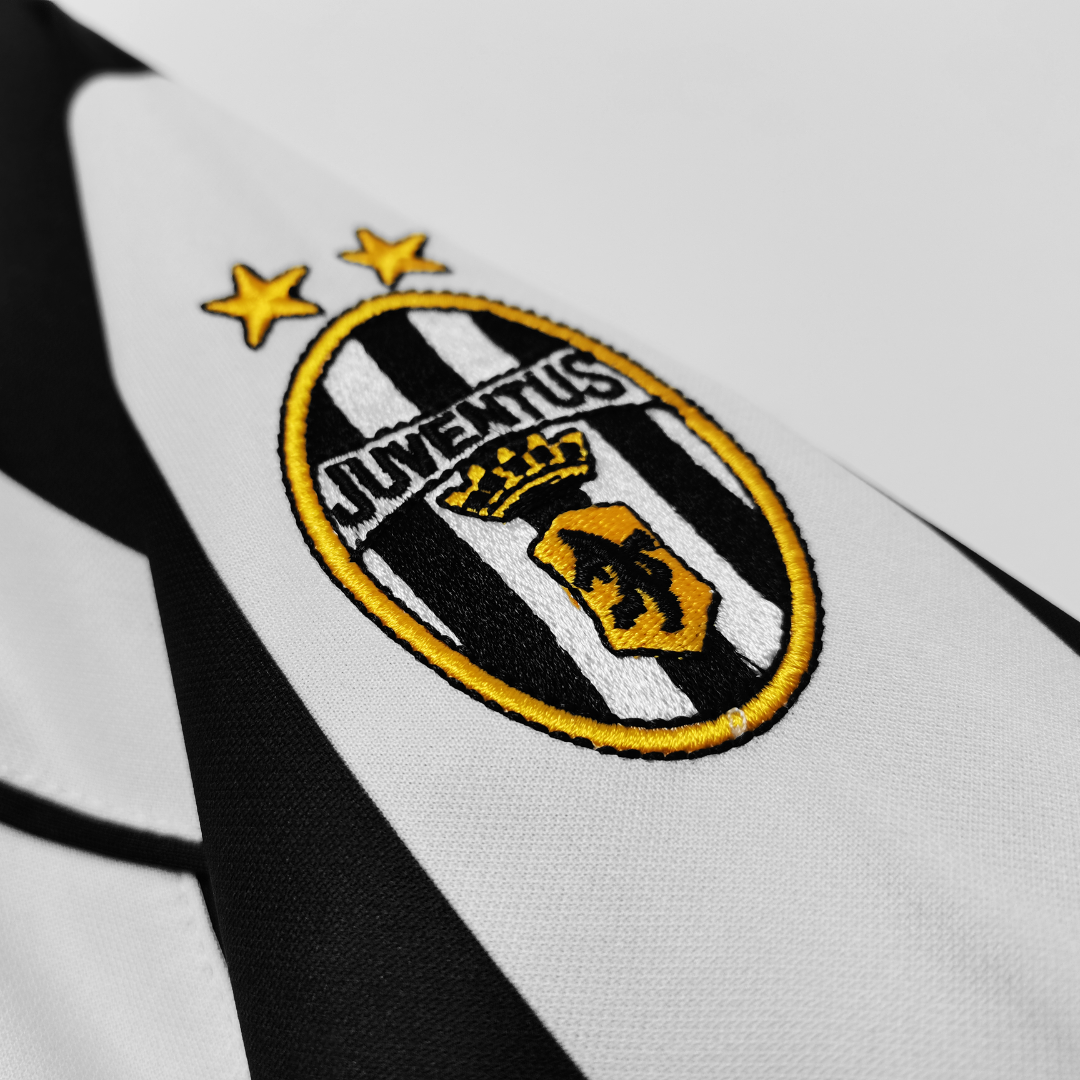 Camiseta Retro Juventus 97/98 Local