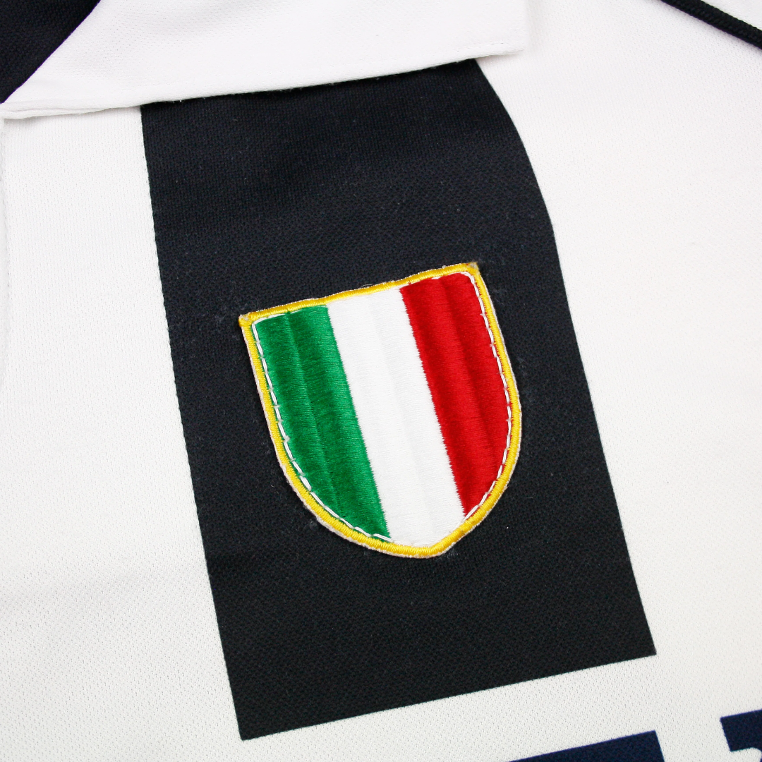 Camiseta Retro Juventus 97/98 Local