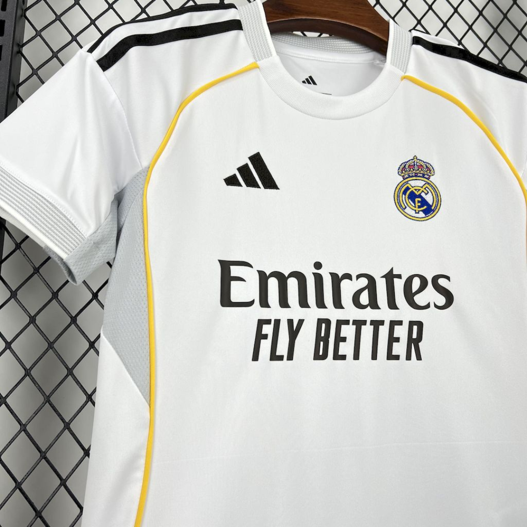 Kit Niños Real Madrid 25/26 Local