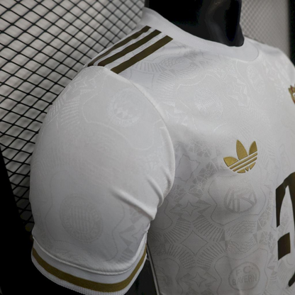 Camiseta Bayern Munich 24/25 Edición 125 Aniversario (Blanca)