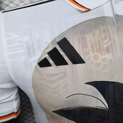 Camiseta Japón 2025 Dragon Ball Z - Goku White Edition