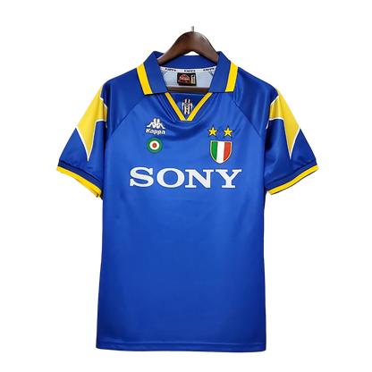Camiseta Retro Juventus 95/96 Visita