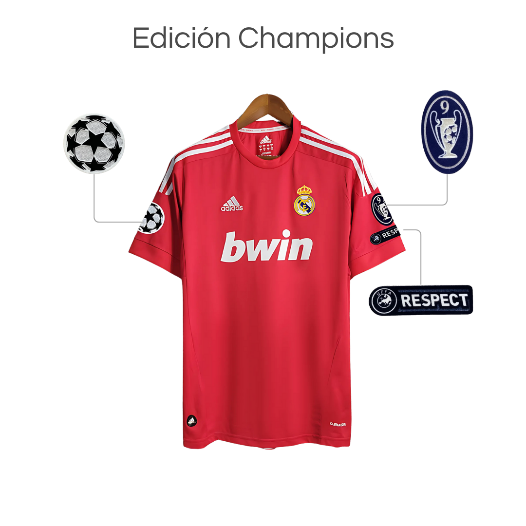 Camiseta Retro Real Madrid 11/12 Alternativa