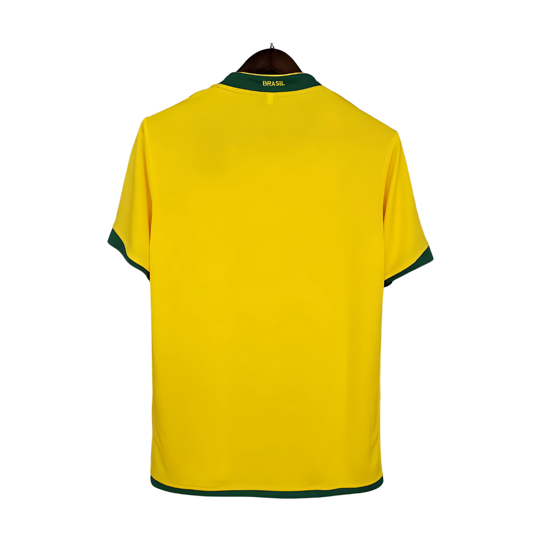 Camiseta Retro Brasil 2006 Local
