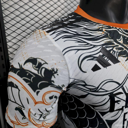 Camiseta Real Madrid 25/26 Black and White Dragon Edition