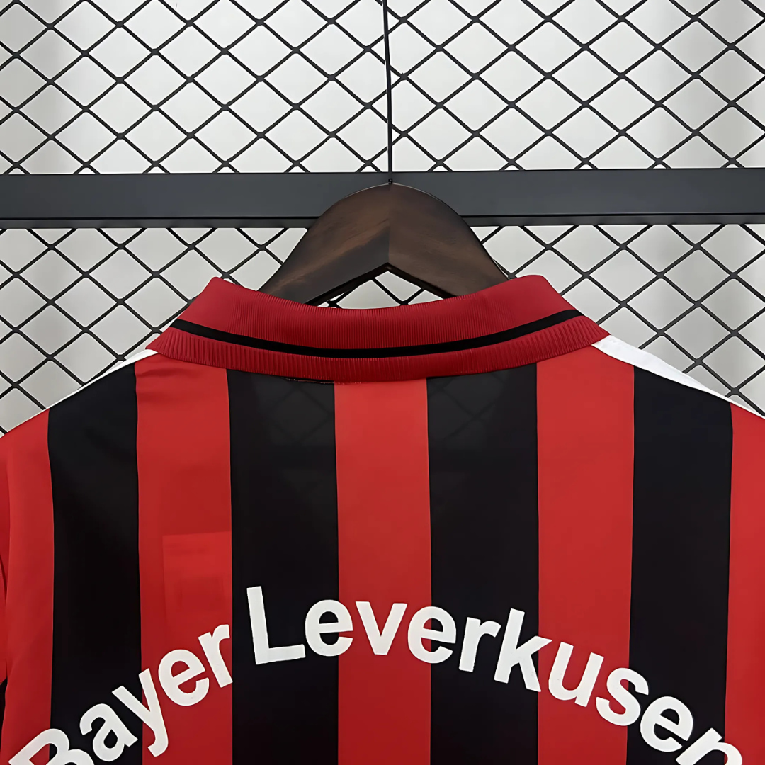 Camiseta Retro Bayer Leverkusen 01/02 Local