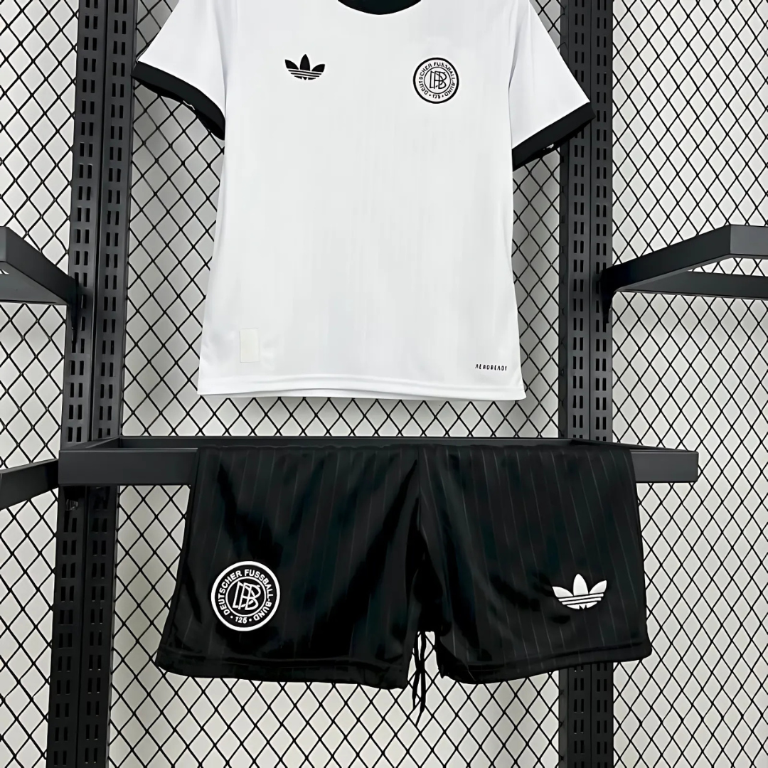 Kit Niños Alemania 2025 Edición Especial 125 Aniversario