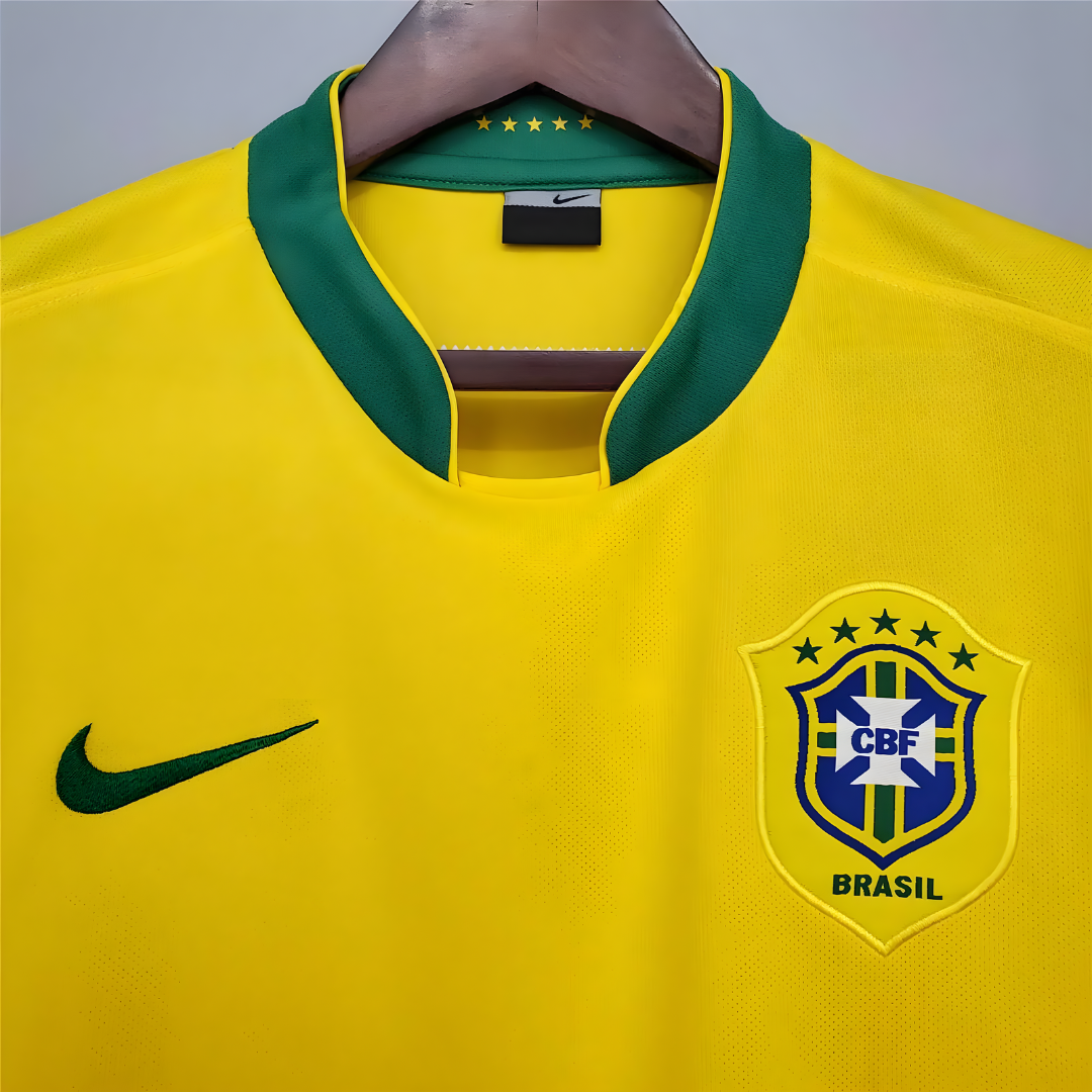 Camiseta Retro Brasil 2006 Local