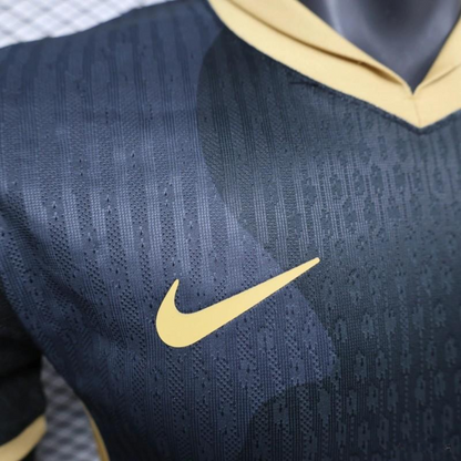 Camiseta FC Barcelona 25/26 Dark Postal Edition