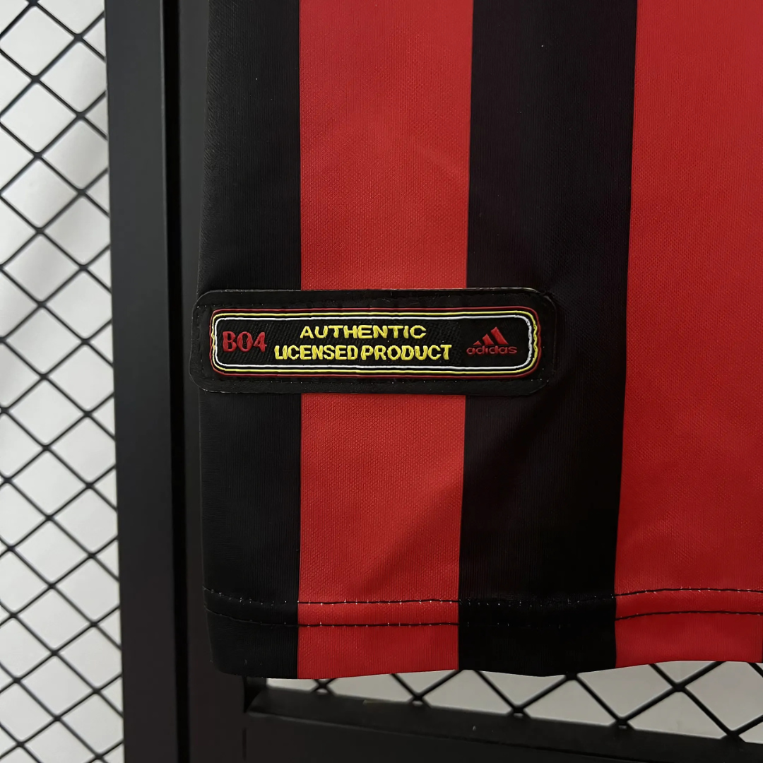 Camiseta Retro Bayer Leverkusen 01/02 Local