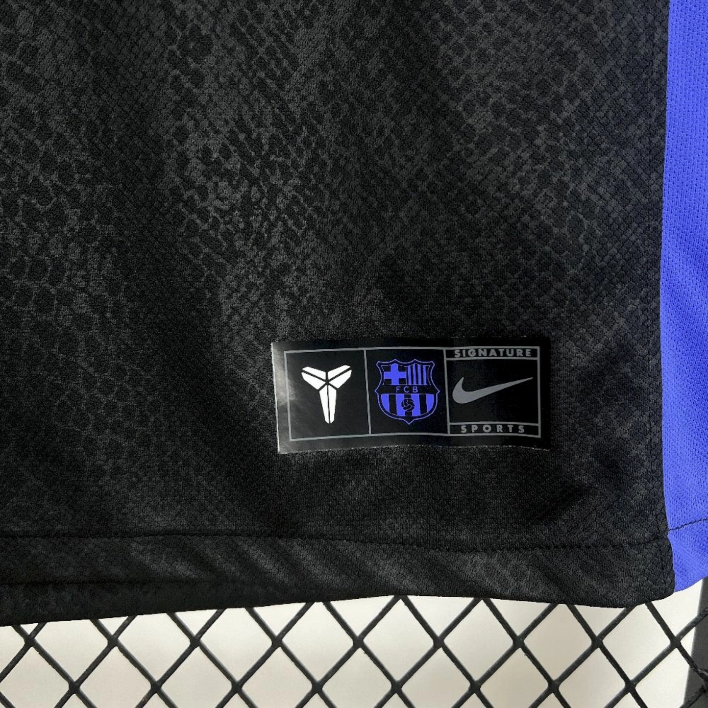Camiseta Pre-Partido - FC Barcelona 25/26 Black Mamba Collection